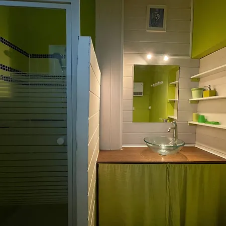 Διαμέρισμα Corniche, 90M2 Autour D'Un Patio